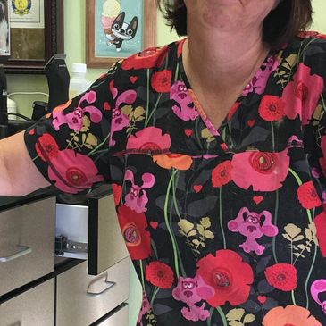 Barb Thompson, Groomer